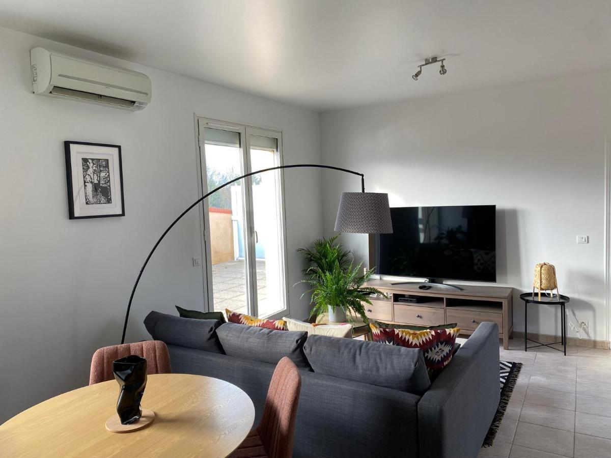 Appartement 2 Pieces De 44M² En Centre Ville Magny-les-Hameaux Eksteriør bilde
